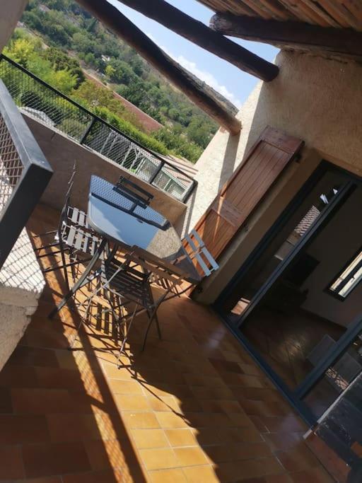 Haut De Villa Renovee En 2023 Saint-Maime Extérieur photo