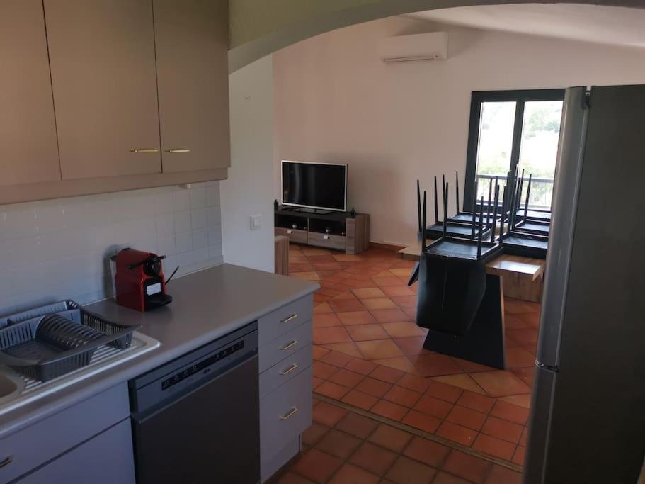 Haut De Villa Renovee En 2023 Saint-Maime Extérieur photo